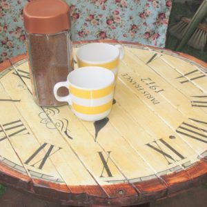 IMG 0046 300x300 - גלריית רהיטים קטנים