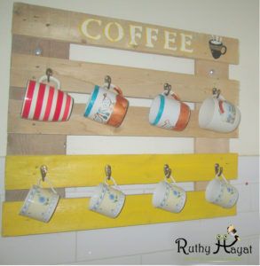 1 293x300 - מתלה לספלי קפה