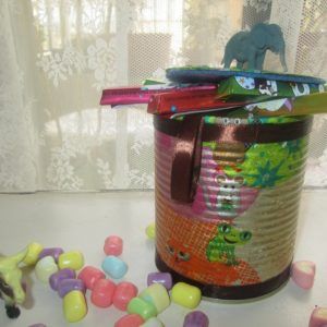 IMG 0338 300x300 - קופסאות מעוצבות למשלוחי מנות