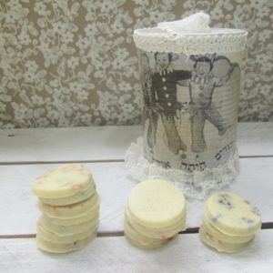 IMG 0350 300x300 - קופסאות מעוצבות למשלוחי מנות