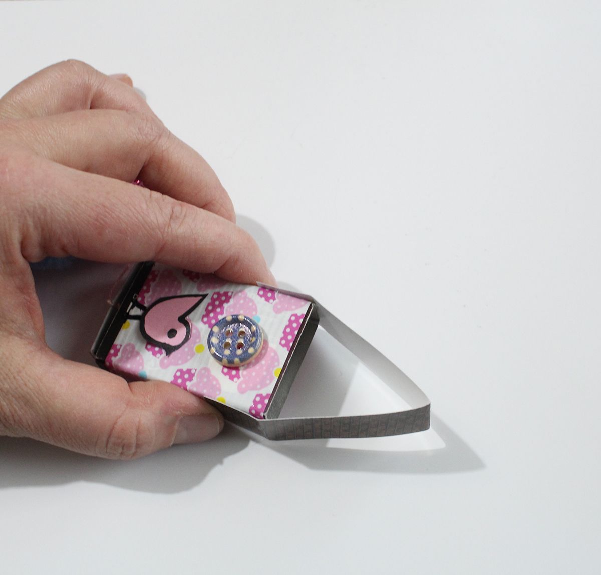 IMG 3892 - יצירת שובך יונים מקופסת גפרורים