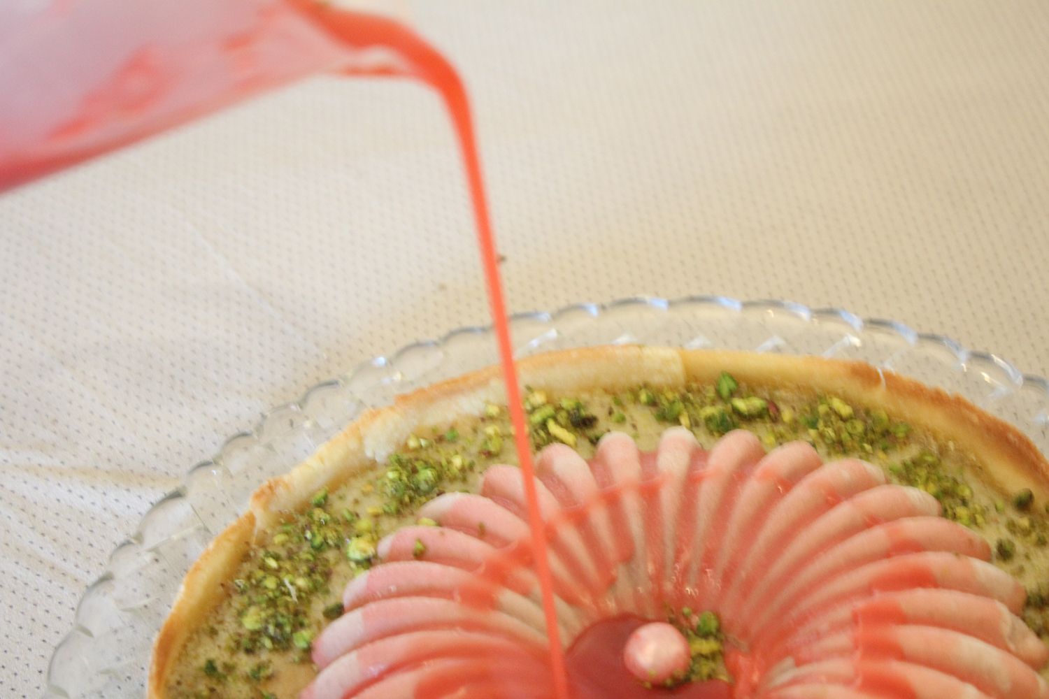 IMG 3903 - טרטלת תותים על מצע פסטוק