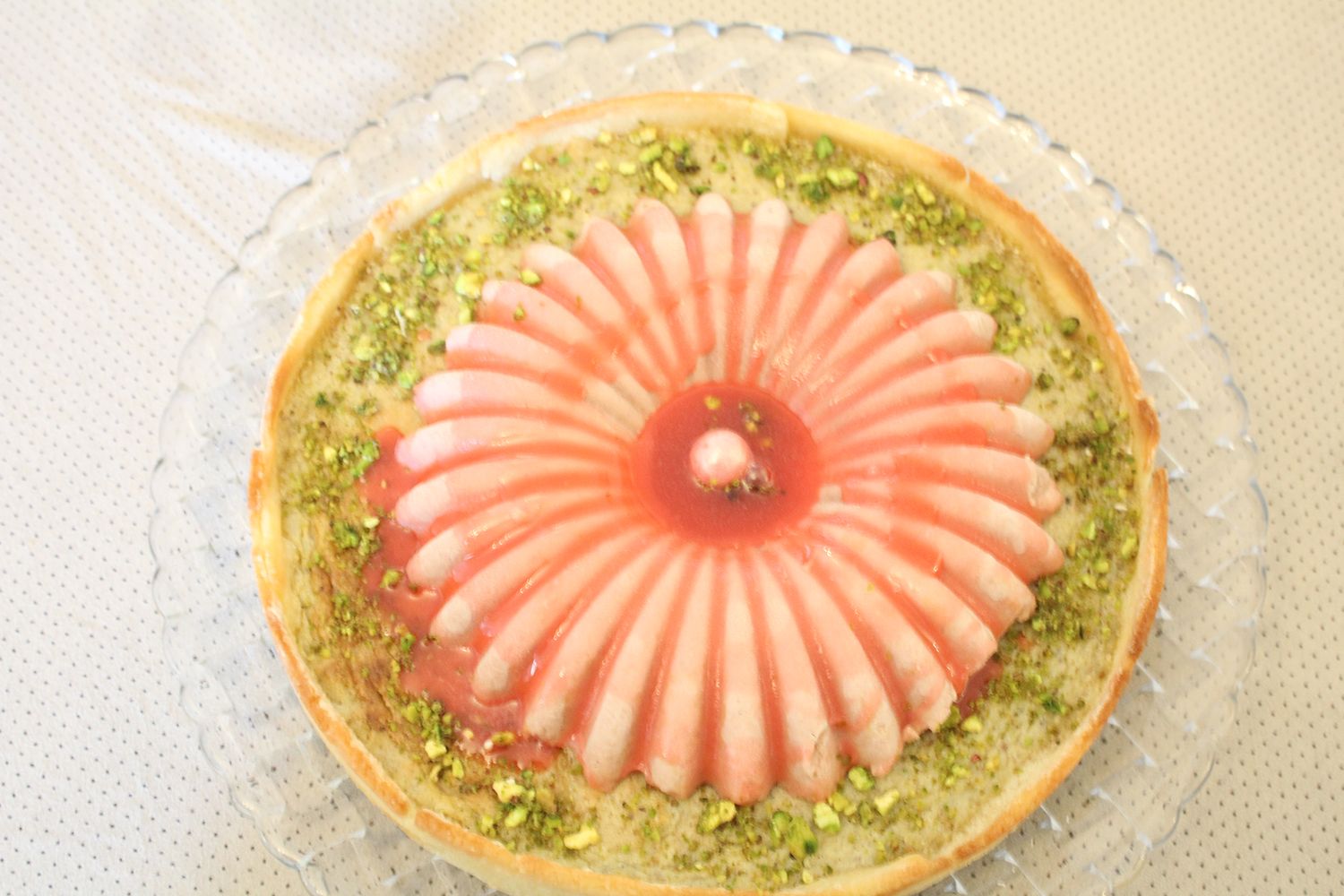 IMG 3909 - טרטלת תותים על מצע פסטוק