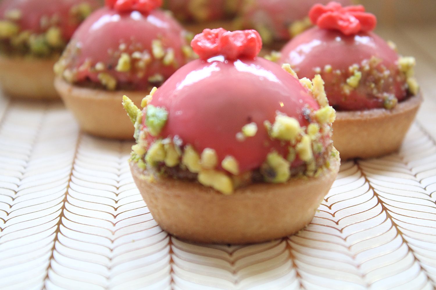 IMG 4034 - טרטלת תותים על מצע פסטוק