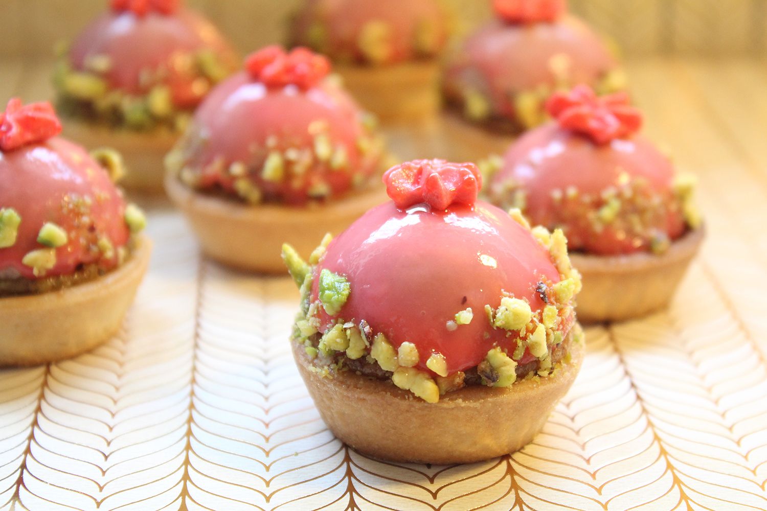 IMG 4036 - טרטלת תותים על מצע פסטוק