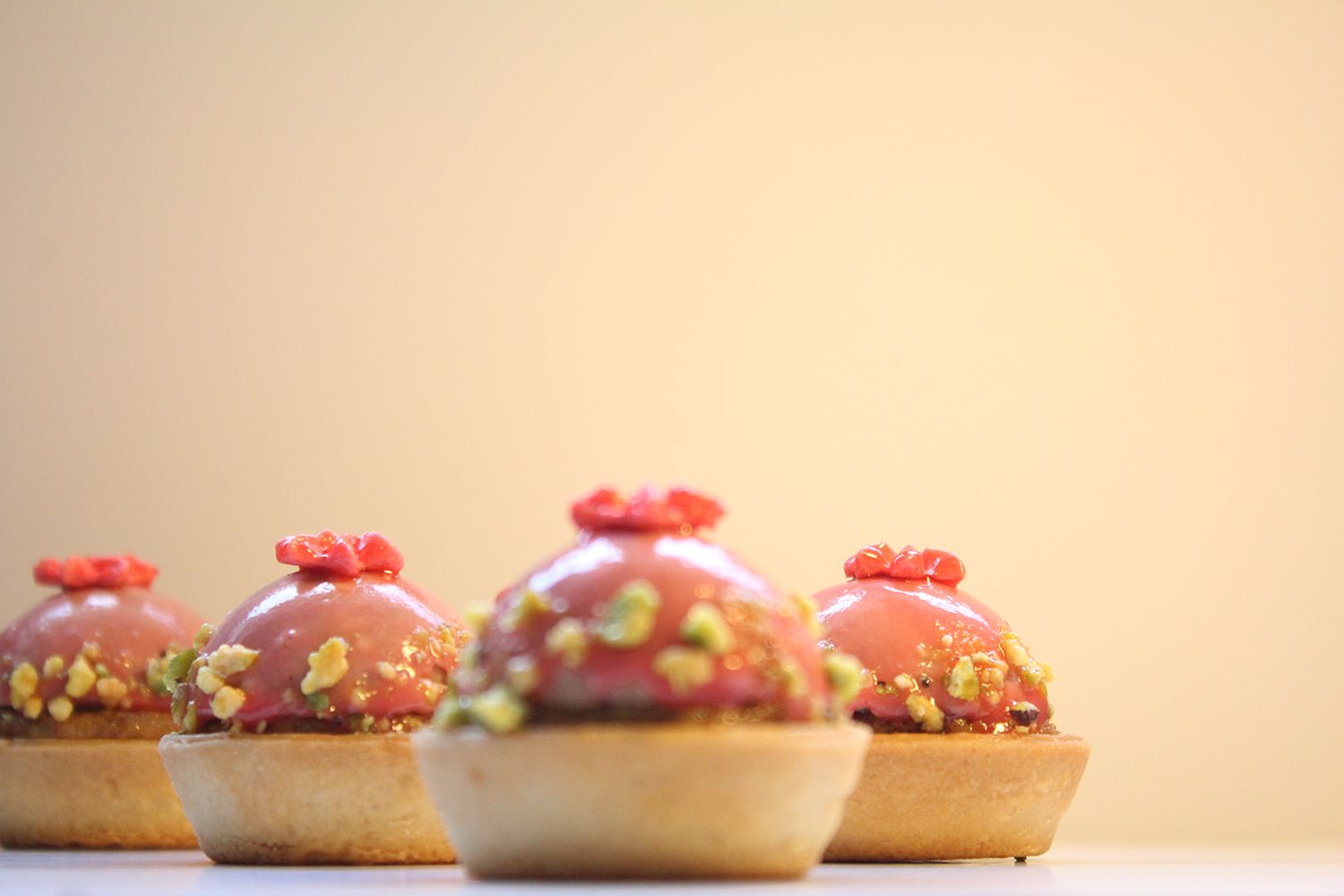 IMG 4054 - טרטלת תותים על מצע פסטוק