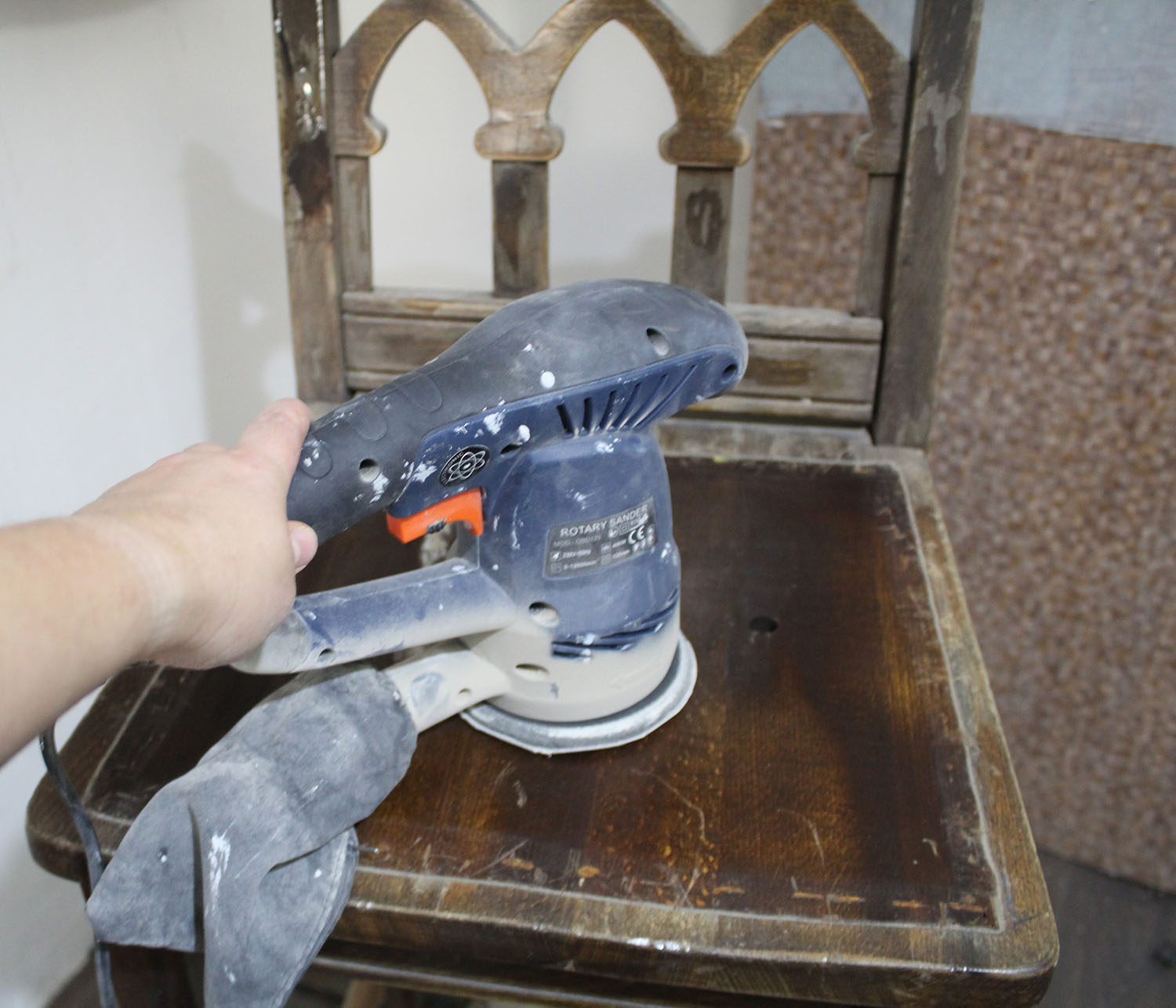 IMG 4862 - שיפוץ כסאות בר ישנים