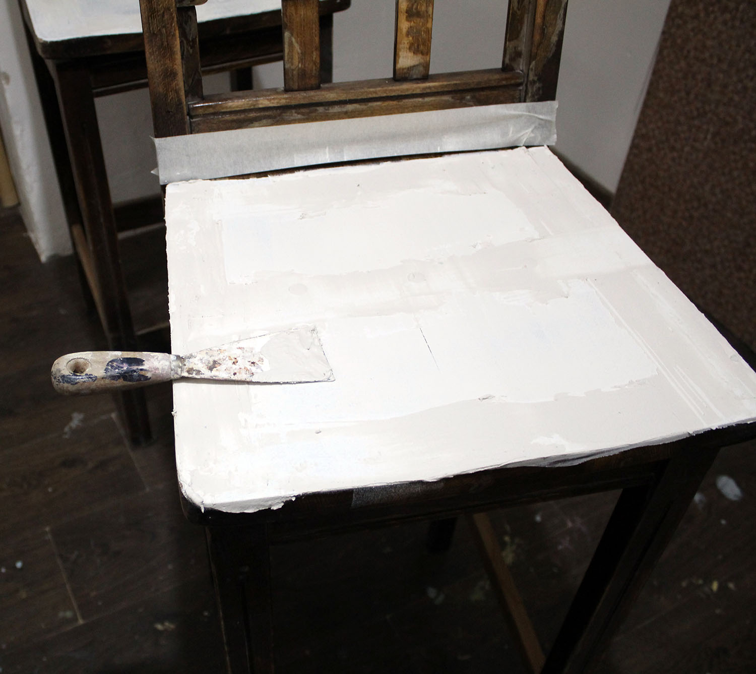 IMG 4864 - שיפוץ כסאות בר ישנים