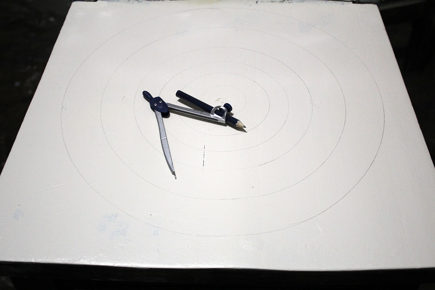 IMG 4880 - שיפוץ כסאות בר ישנים