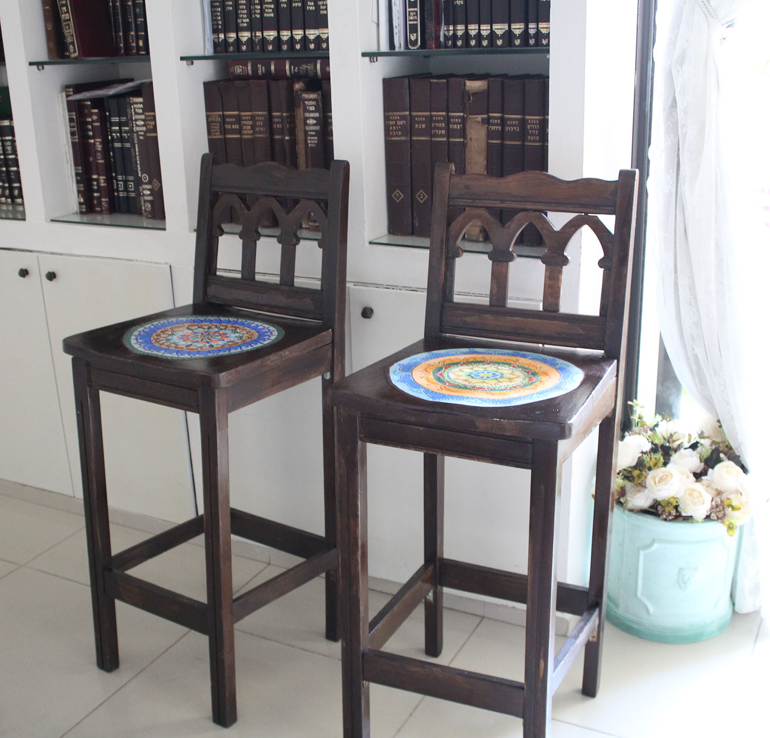 IMG 4929 - שיפוץ כסאות בר ישנים