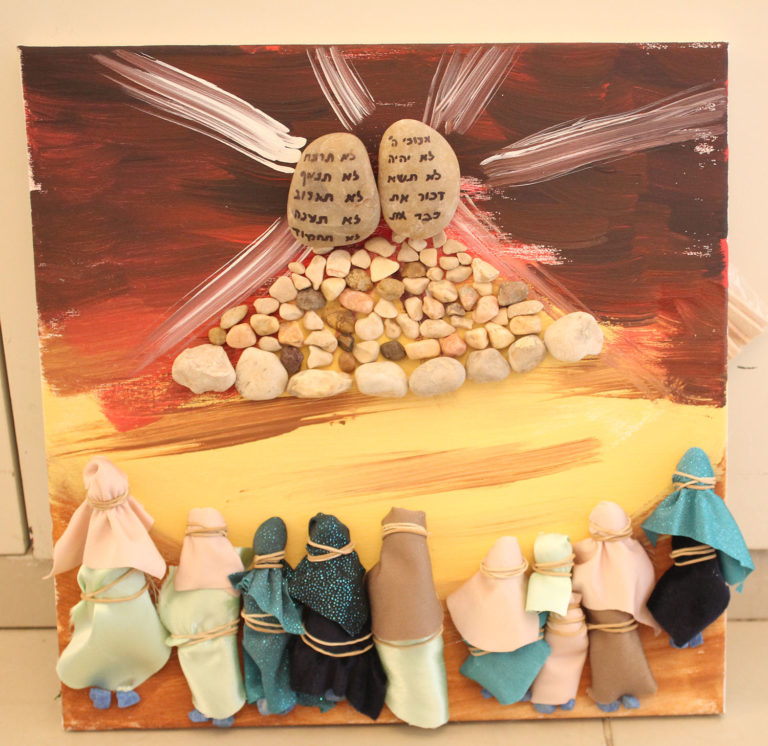 IMG 4994 768x746 - גלריית יצירות מחלוקי נחל