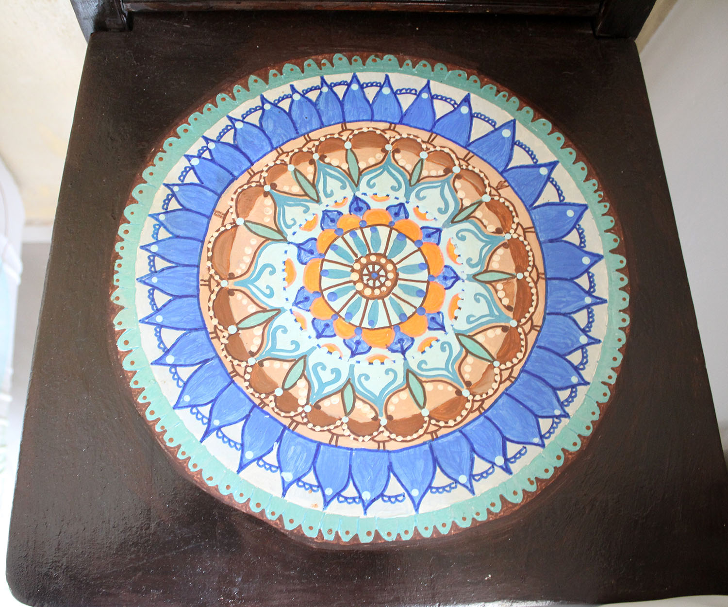 IMG 5150 - שיפוץ כסאות בר ישנים