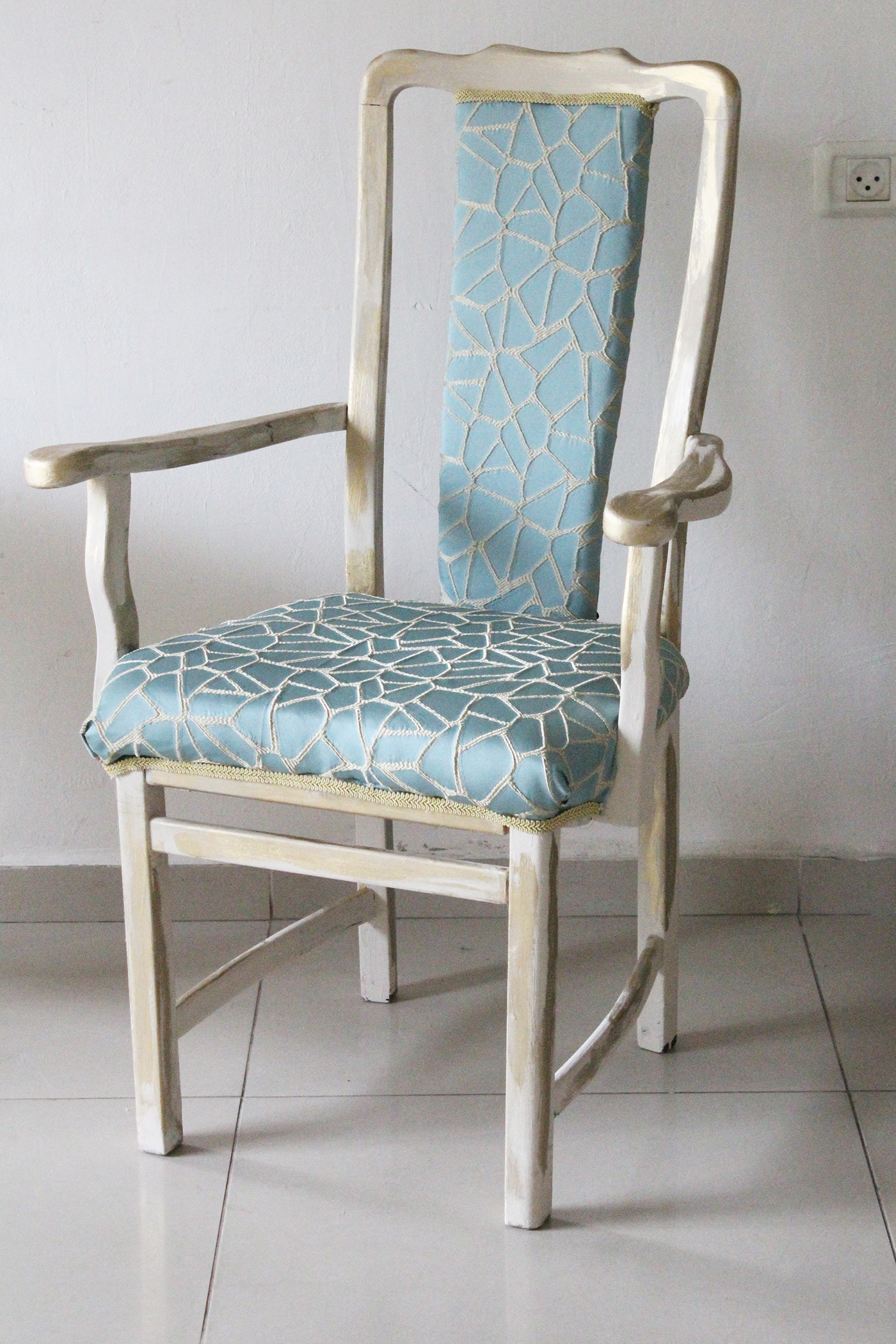 IMG 7664 - חידוש כסא לסט הסלוני