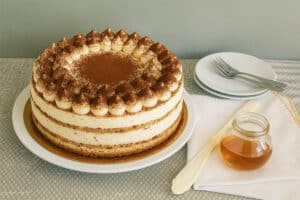 Untitled 1 300x200 - עוגת טרימיסו דבש ופקאן